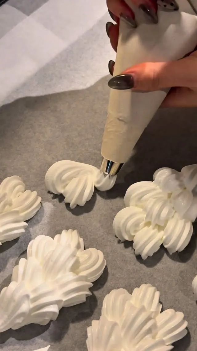 こんばんは AIMAIです🪽