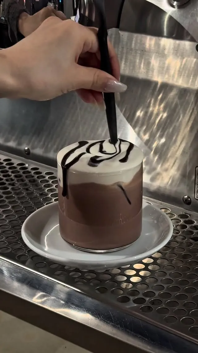 こんばんはAIMAIです☺️